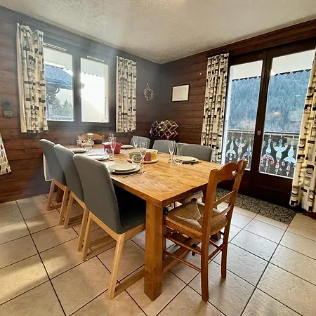 Apartment Des Iris - T3 Proche Du Centre Chatel